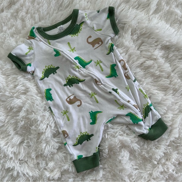 Okiedokie Dinosaur Short Sleeve Sleeper romper Jumpsuit Backward Upside Down Zip - Picture 1 of 5
